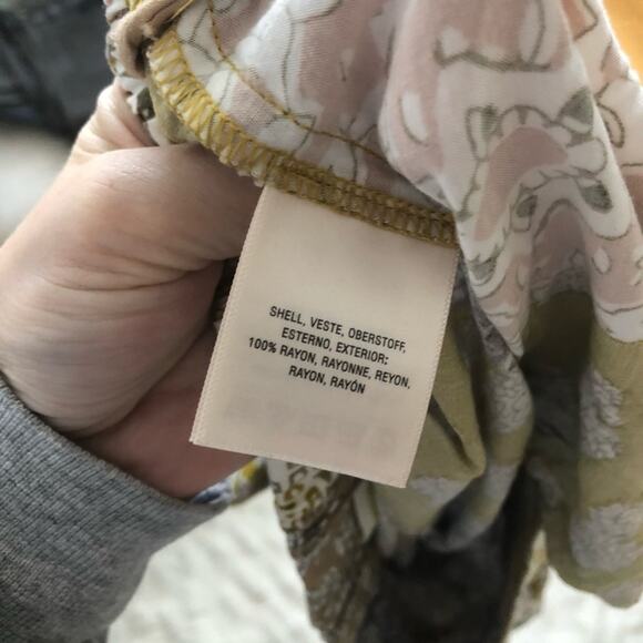 Anthro Maeve Patchwork Pleated High Rise Shorts - Picture 8 of 8